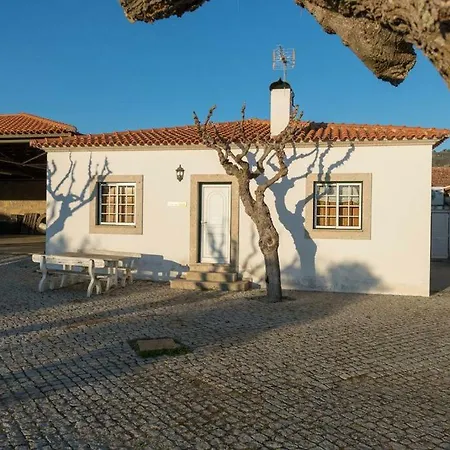 Quinta Sta Luzia Carrascal Casa de Férias *